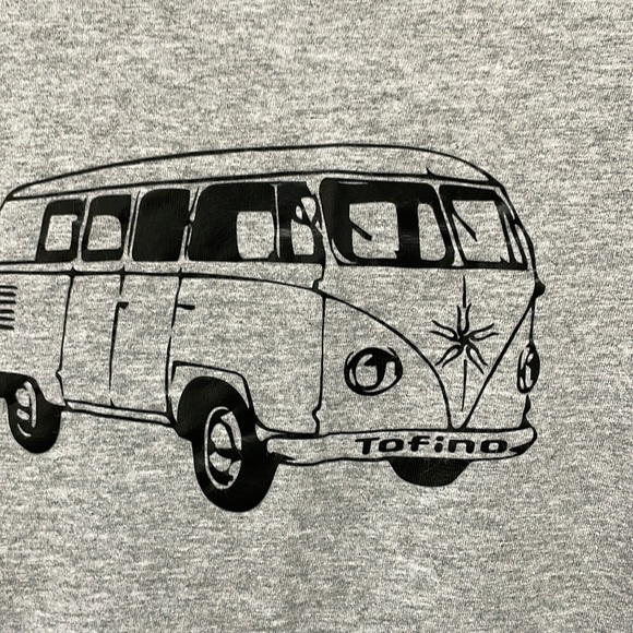 🌷5/$20🌷 Tofino VW Bus Print Crop T-shirt - Picture 2 of 6